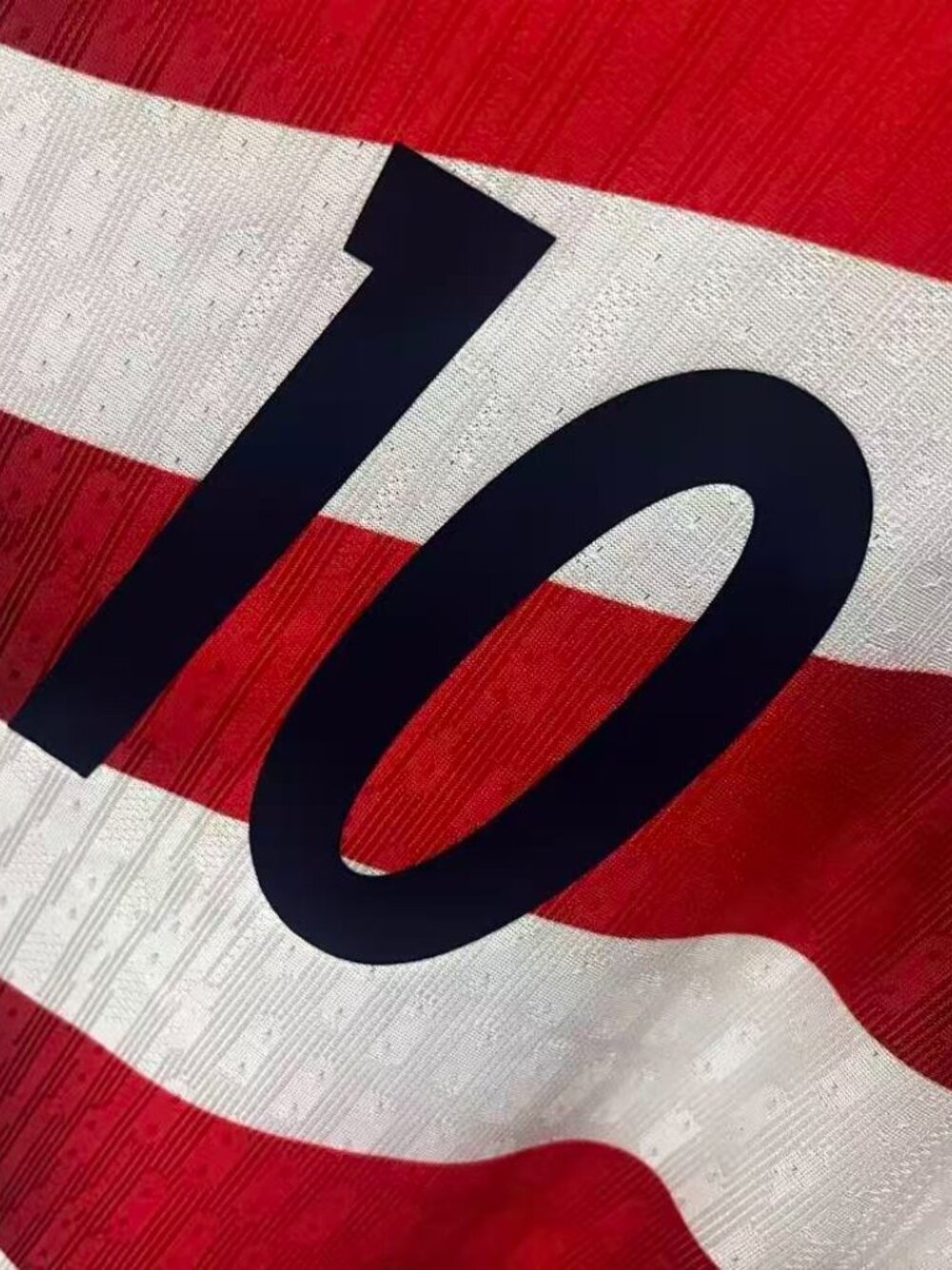 Nike USA Pulisic #10 Soccer Jersey Women’s Size S - Picture 3 of 7